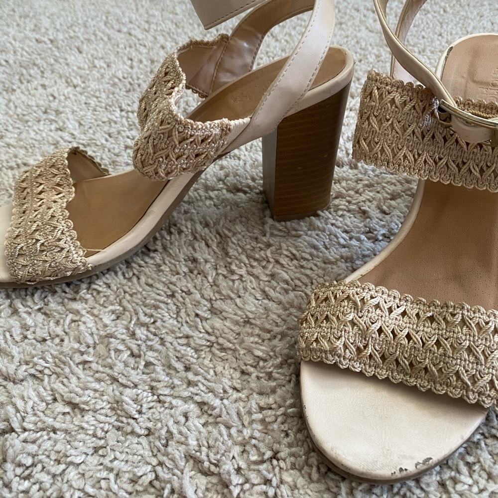 Nude heels - Picture 2 of 4